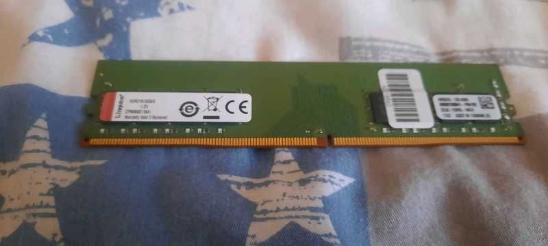 Продам Kingston озу на 8 гигабайт dd4 1333MHz