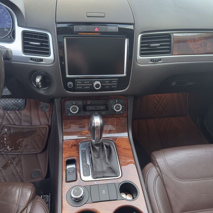Volkswagen Touareg NF 2012
