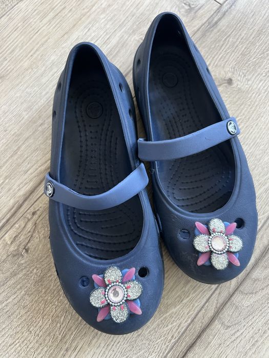 Crocs , туфлі доя дівчинки 30