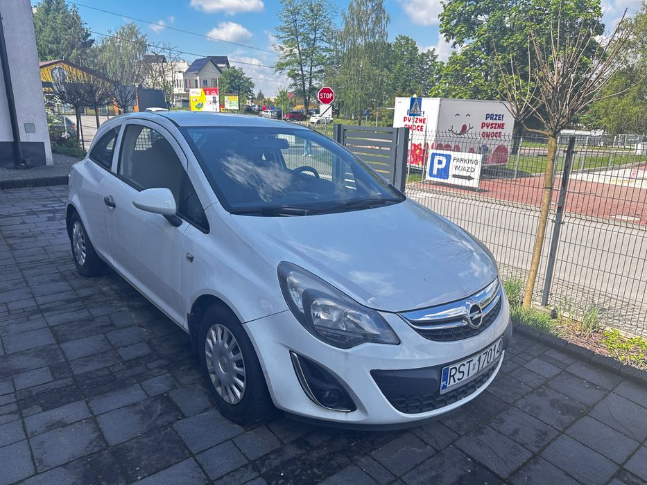 Samochód Ciężarowy Opel Corsa Van -Vat1