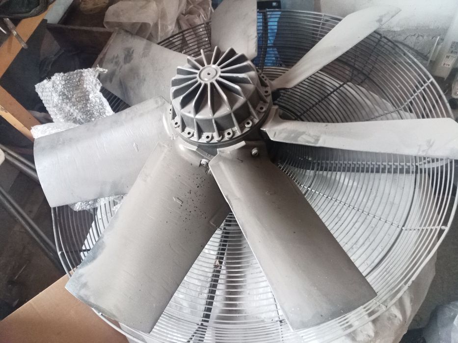 Витяжка ,пропеллер,вентилятор,для свинокомплексу,ферми,ппокрасочного б