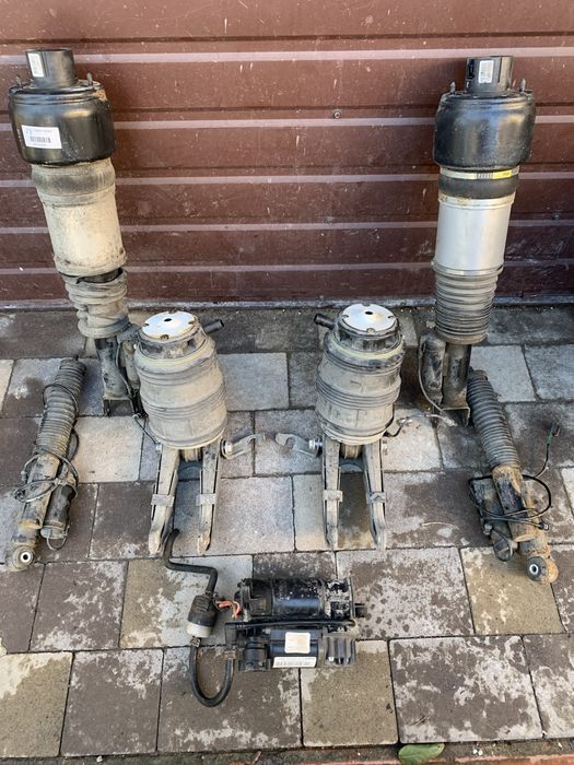 Пневмобалони для Mercedes Benz E211 Original