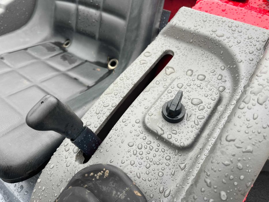 Японський тракторYANMAR AF18D