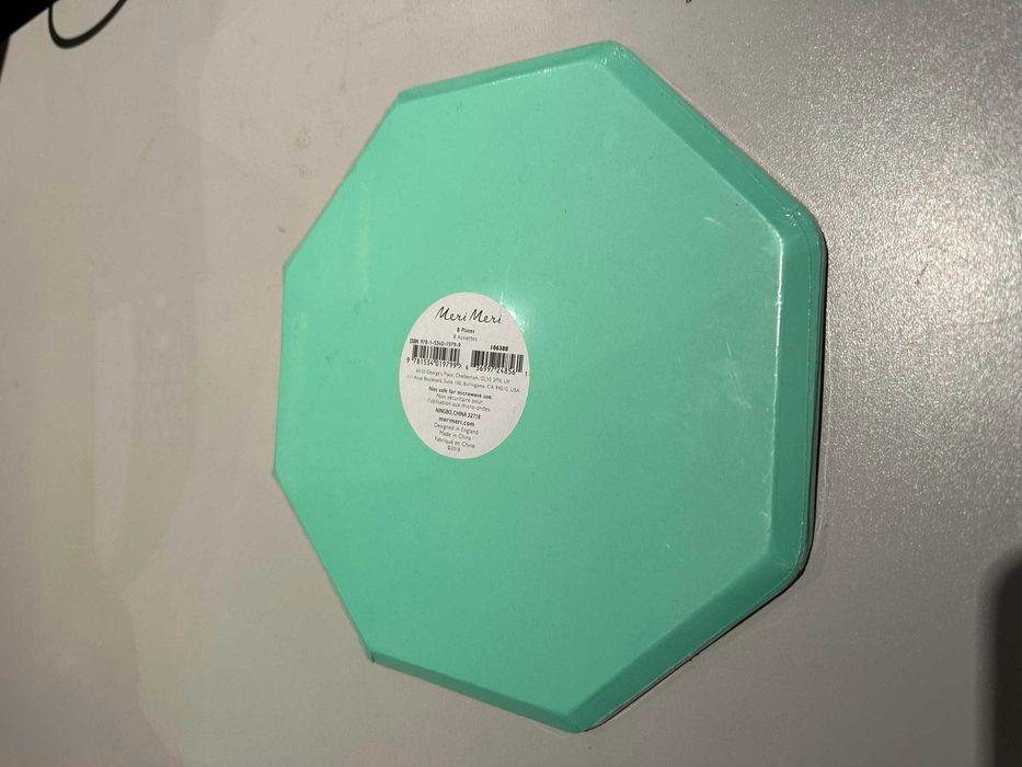 Papierowe talerze geometryczne (8 sztuk) | na imprezę, grilla, piknik