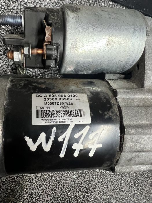 Motor de arranque Mercedes w177 a180