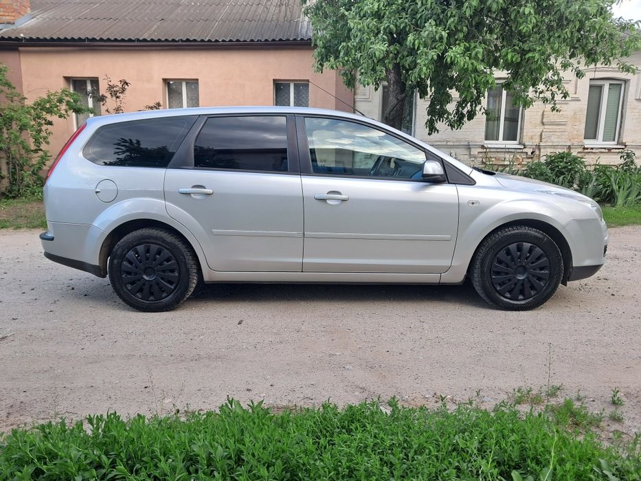 FORD FOKUS 2007р 1.6