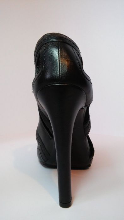 Ботинки alaïa . оригинал