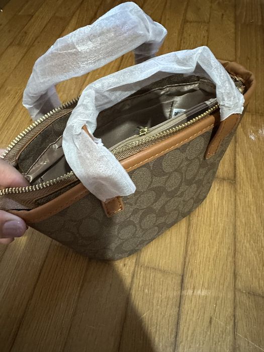 Mala Castanha Coach