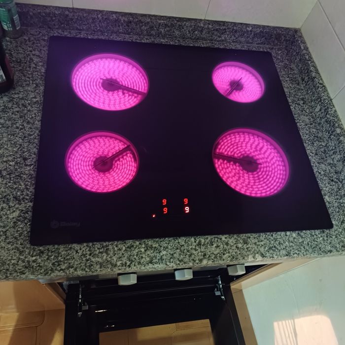 Faço instalação de forno cooktop e termoacumulador.