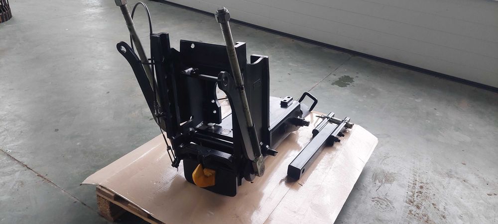 Zaczep do przyczep rolniczych typu Hitch CBM Zetor