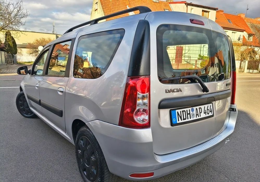 Логан 1.6  2012 16 клапанів