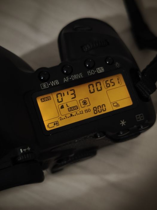 Vendo ou troco Canon 5D Mark II corpo