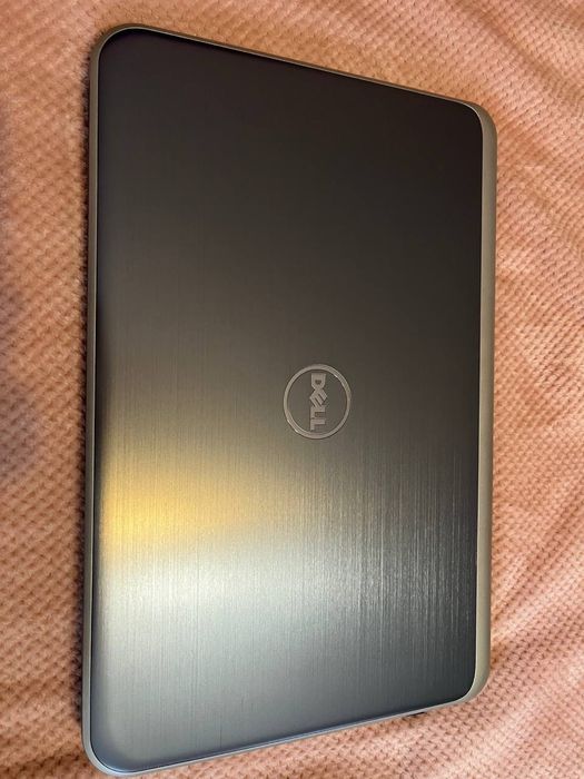 Dell 5737,i7-4500u ,8 ram, AMD Radeon M200x 2gb