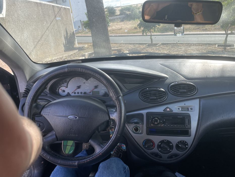 Ford focus 1800