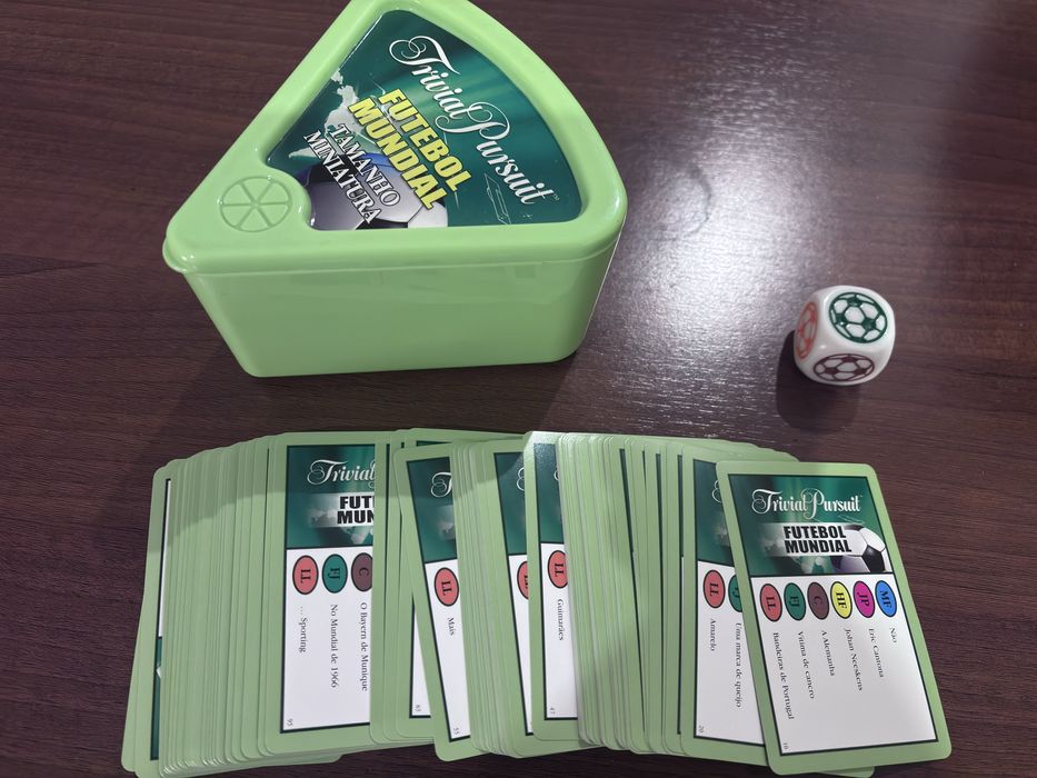 Trivial Pursuit Futebol Mundial – Edição Miniatura Completa com Caixa