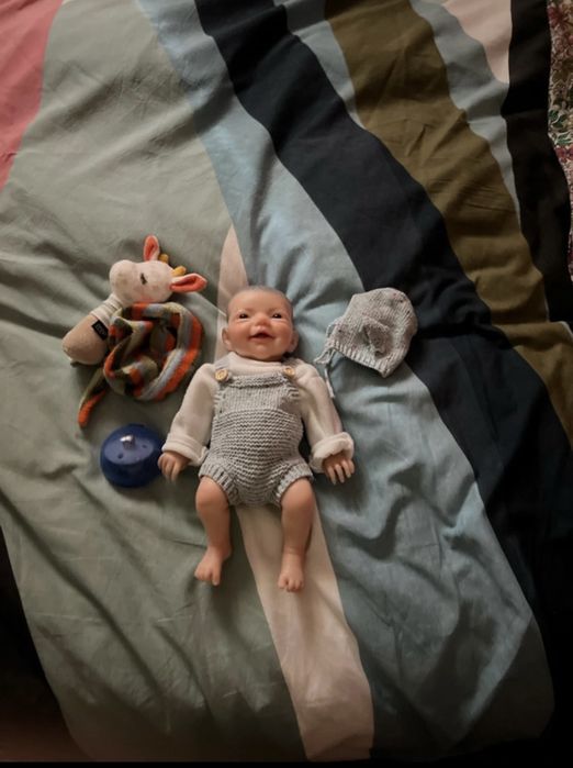 Bebé reborn de silicone sólido prematuro