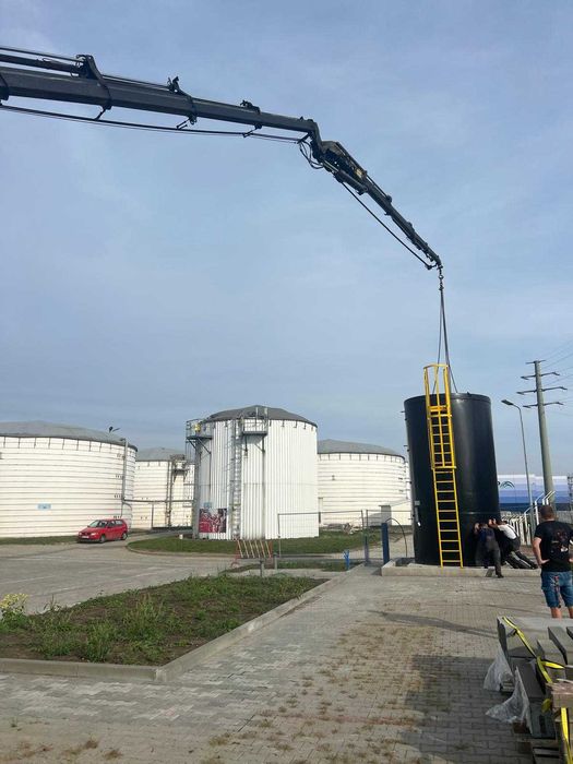 Usługi HDS Transport Kontenerów Maszyn Osadzanie Zbiorników