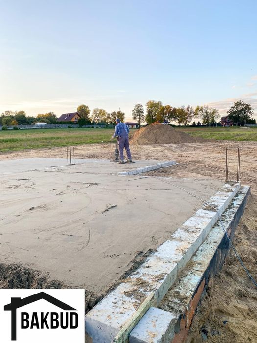 Wylewki betonowe , posadzki maszynowe