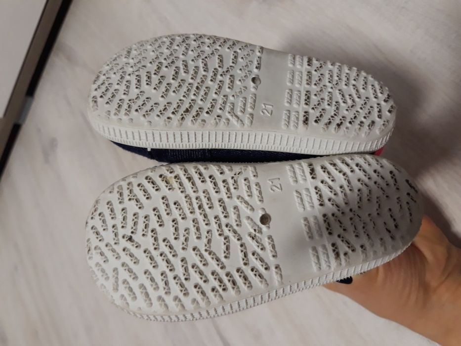 Buciki/kapcie trampki jeans 21