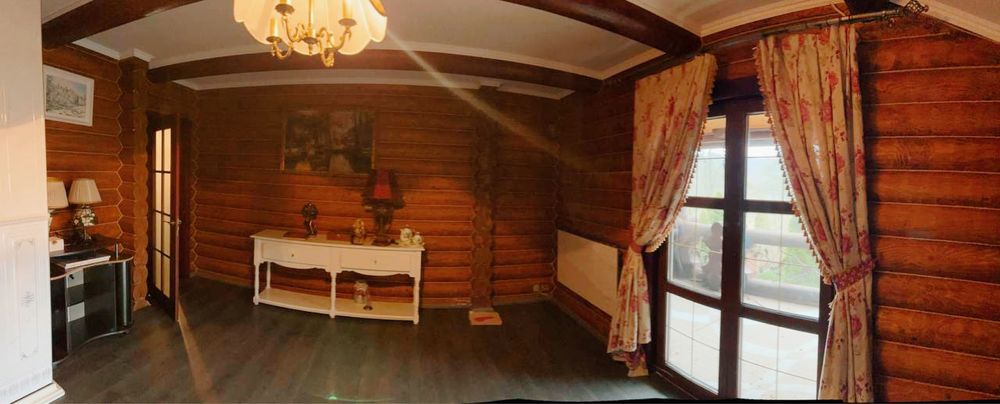 Продаж розкішного та унікального домоволодіння в м. Корсунь !