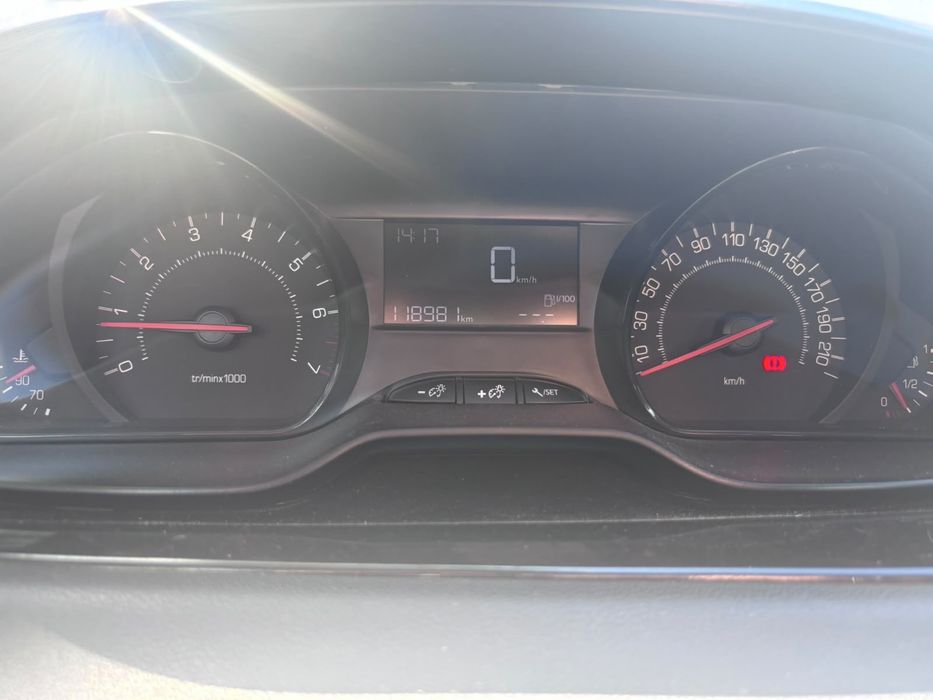 Peugeot 208 (118.981 kms)