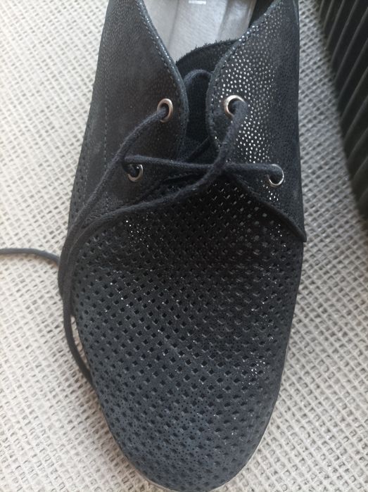 Buty czarne sznurowane 40 quazi