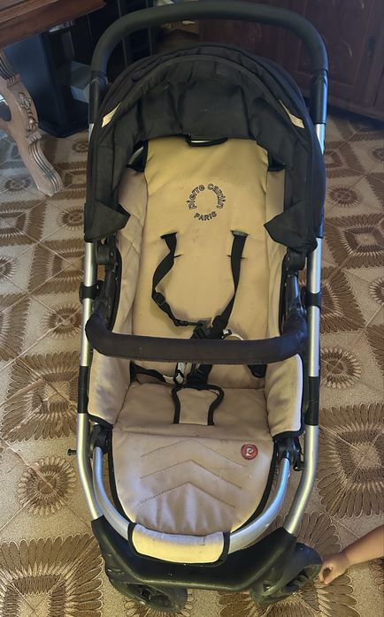Vendo carrinho de bebé (Pierre Cardin)