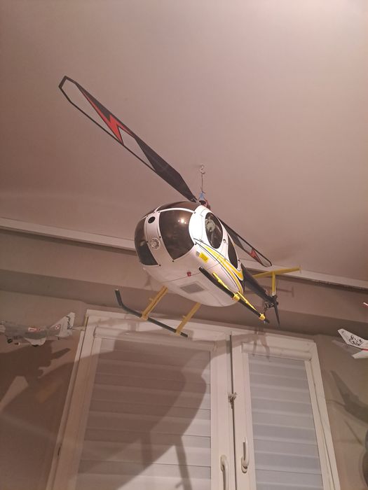Makieta helikoptera Hughes MD 500