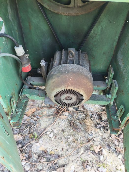 Betoniarka trójfazowa