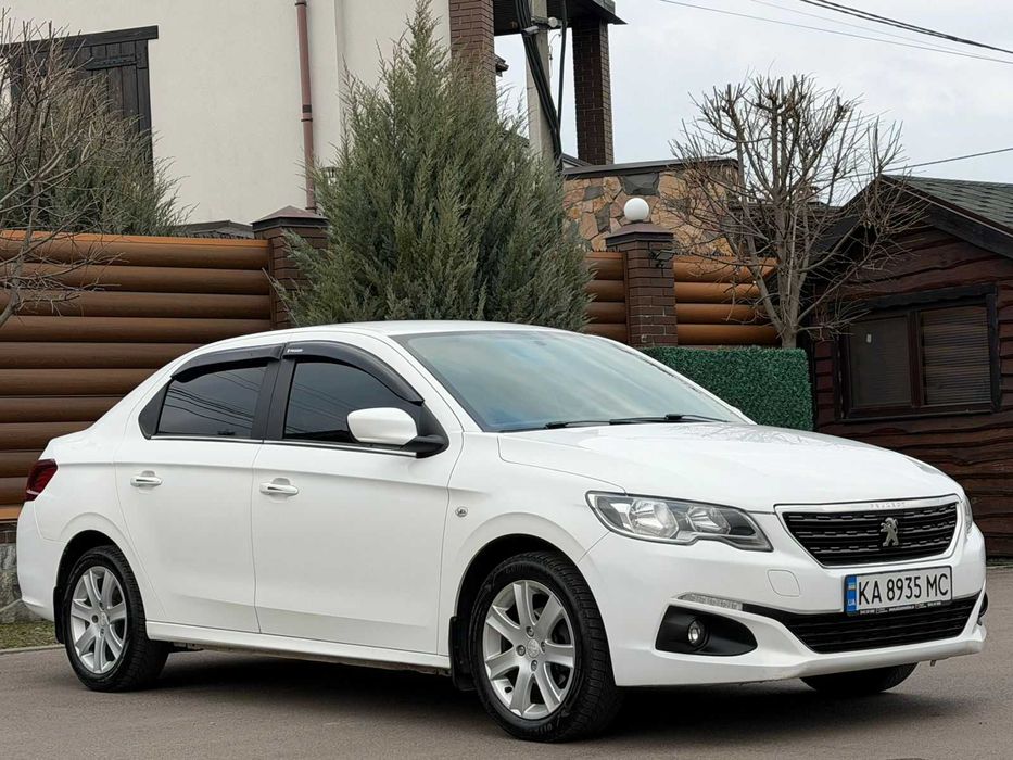 Peugeot 301 2017