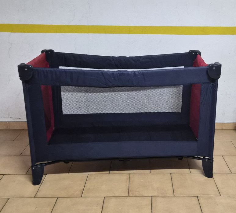 Banheira + Cama de Viagem + Barreira de Cama + Almofada + Espelho Chicco – 95€€