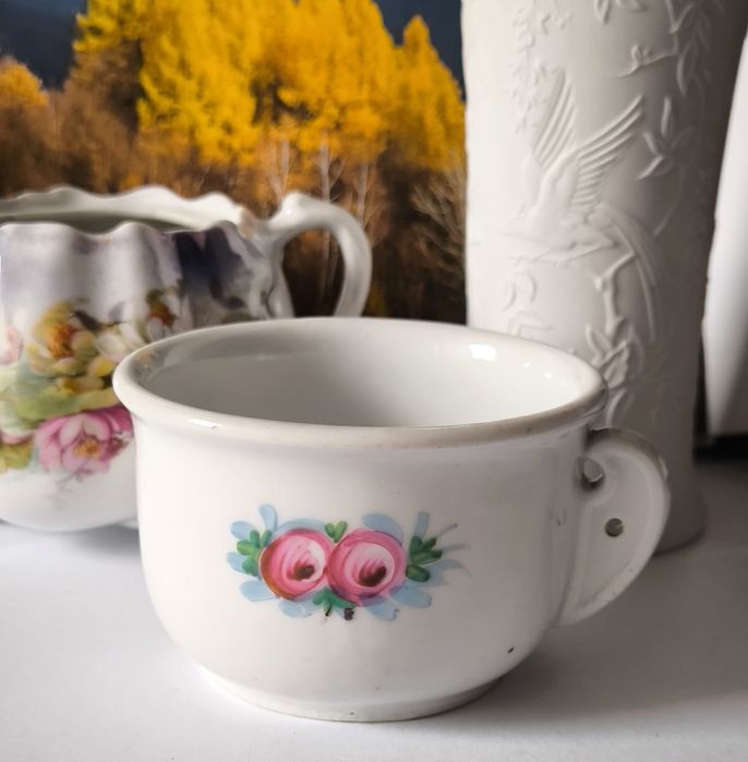 Kubek róże piękna stara porcelana