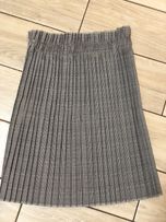 Плісирована спідничка