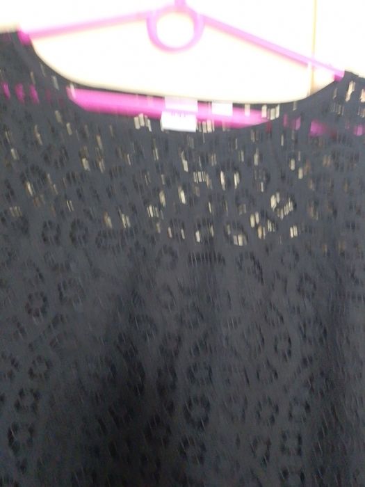 Жіноча блуза з гіпюру