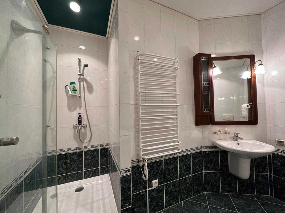 3-rooms apartment apartment by the address st. Kulikovo pole pl Oktyabrskoy revolyutsii pl (area 143 m²) - Atlanta.ua - photo 12