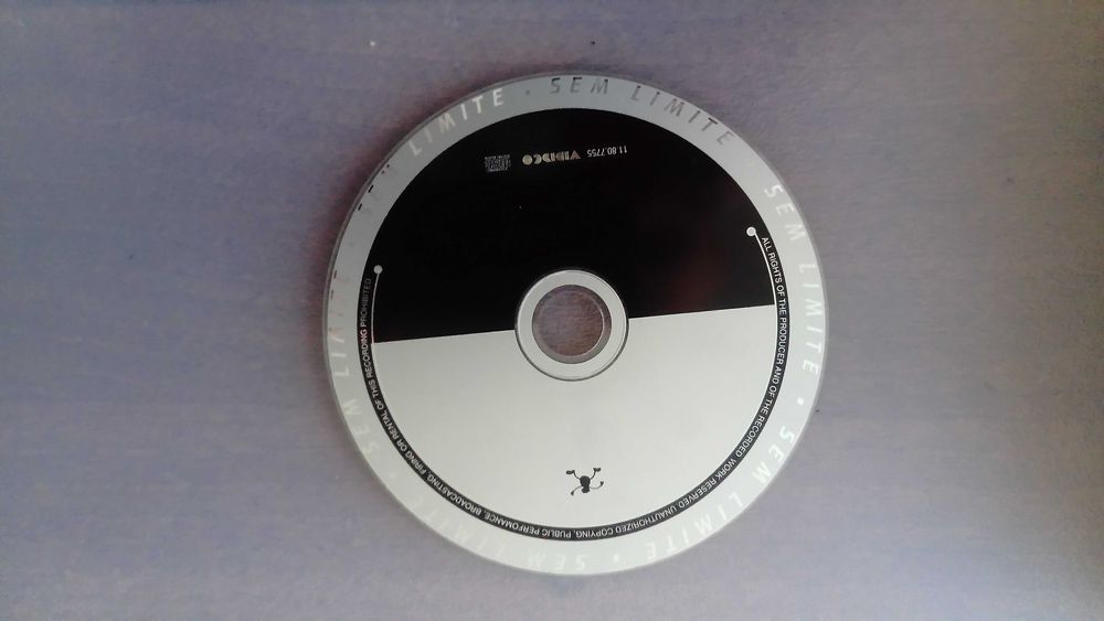 CD Santamaria como novo