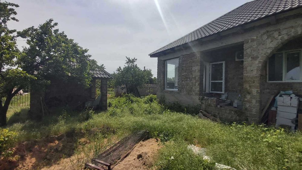 У продажі новий будинок кооп "Хвиля"