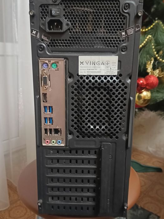 Продам компьютер VINGA ADVANCED A 1873