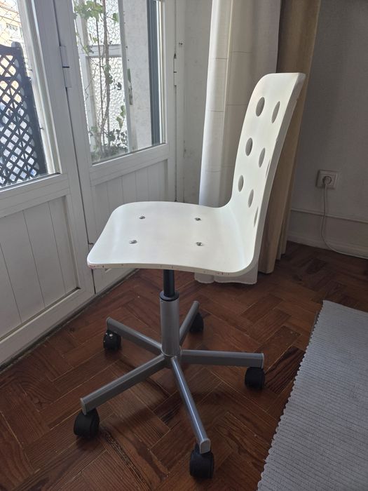 Cadeira de criança para secretária - IKEA