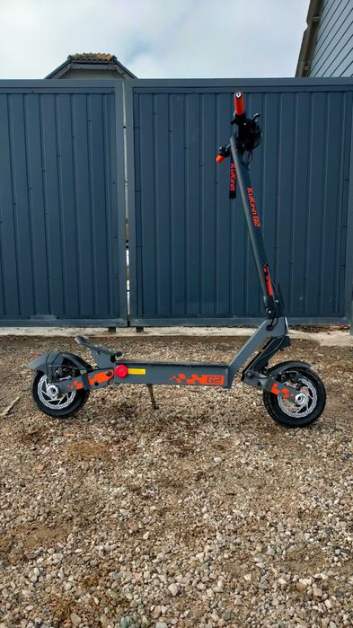 Електросамокат Kukirin G2
