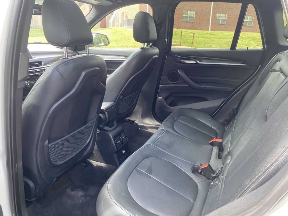 BMW X1 xDrive28i      2016
