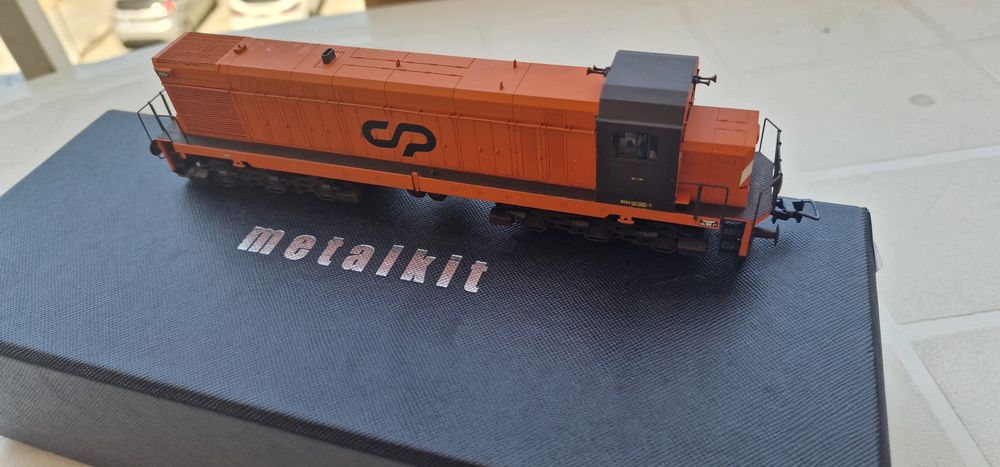 Locomotiva em latão  nova caixa