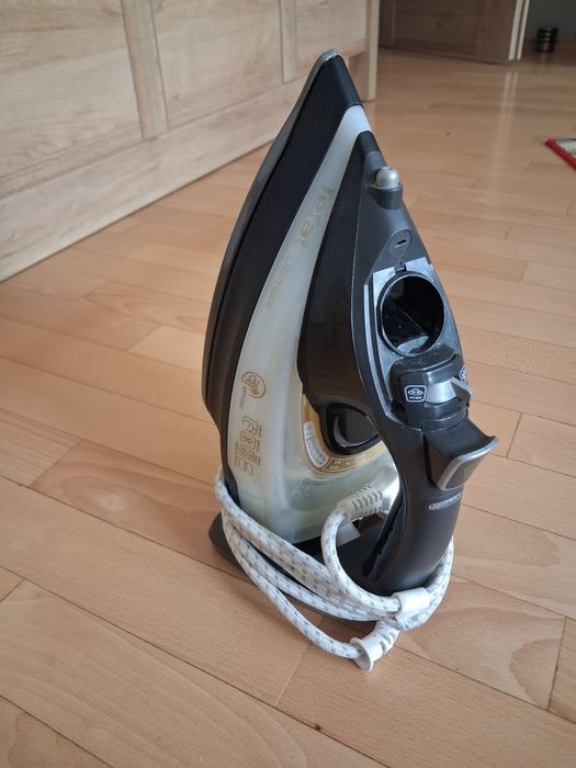Żelazko TEFAL Ultimate FV9747