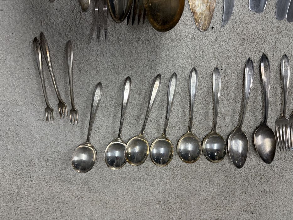 Faqueiro com banho de prata em inox