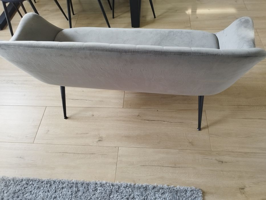 Mała sofa jak nowa