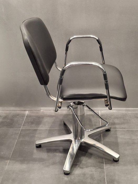 Крісла перукарські на гідравліці, нові, від виробника