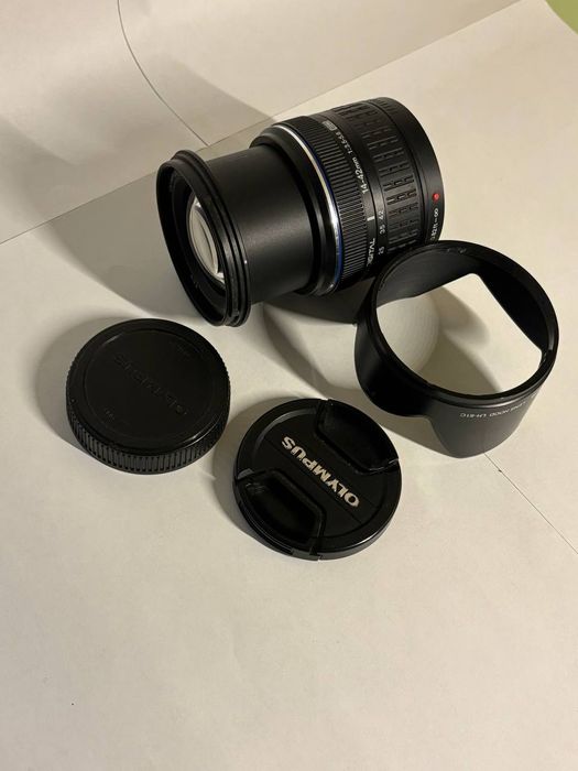 Об'єктив olympus digital 14-42mm 1:3.5-5.6