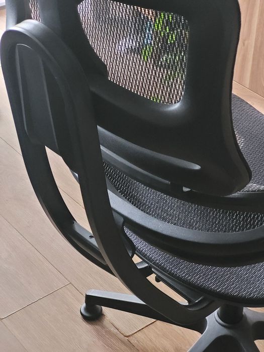 Fotel biurowy ergonomiczny full regulacja