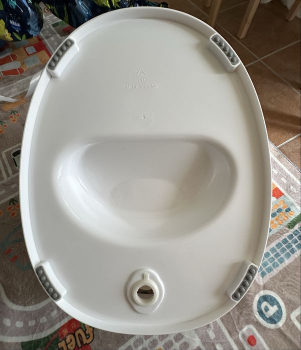 Banheira bebé usada 2 vezes