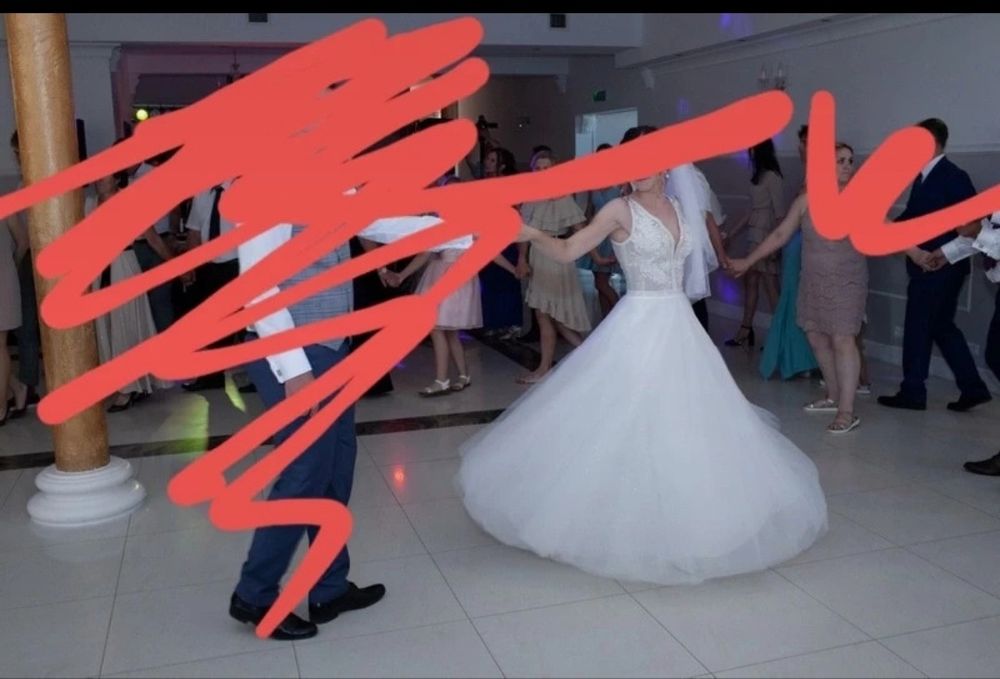 Suknia ślubna w literę A